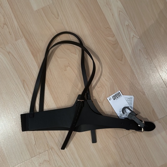 BNWT Bustiers shoulder belt purchased in Paris slightly different than picture - Picture 2 of 6